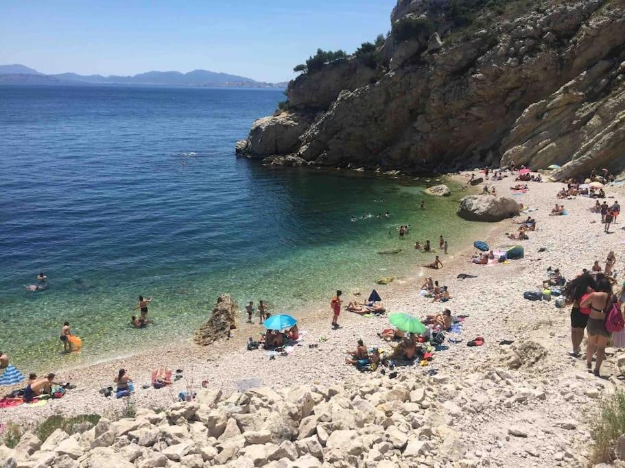 Bungalow Avec Piscine Privative Proche Aix En Provence La Barben Esterno foto